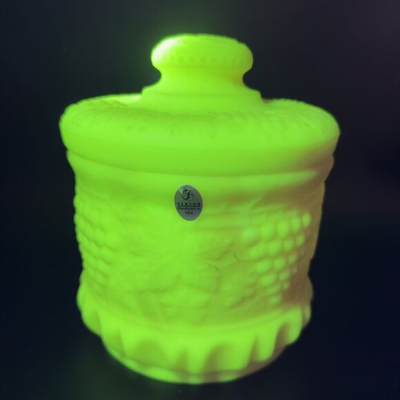 Fenton Grape Cable Canister Jar UV Glows Burmese With Sticker Heavy Glass Box